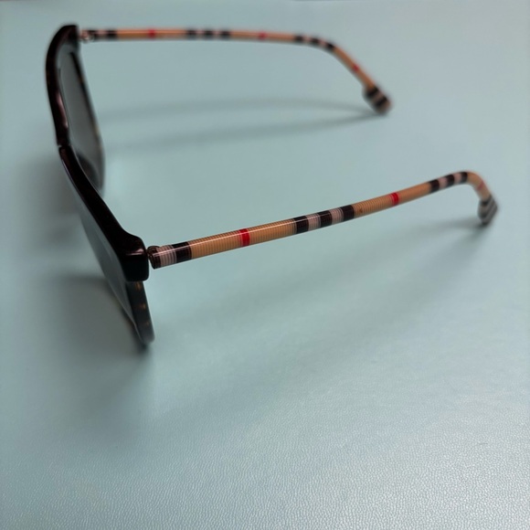 Burberry Tortoise Shell Sunglasses - Picture 3 of 3